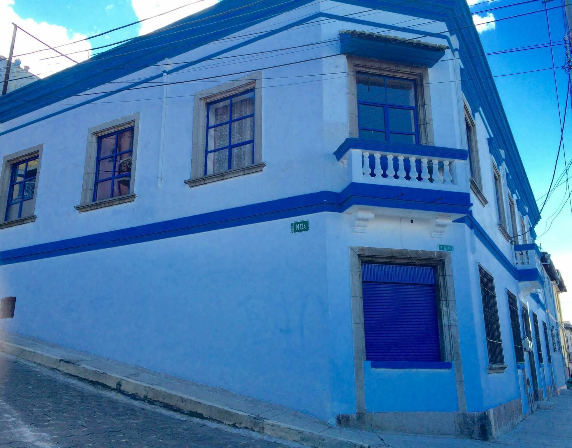 Hotel Blue Door Housing Historic Quito Zewnętrze zdjęcie